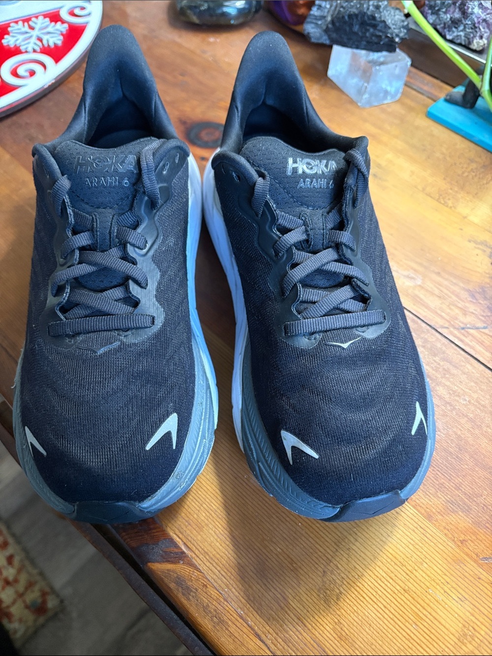 Hoka Arahi 6 Black and White Women’s Running Shoes